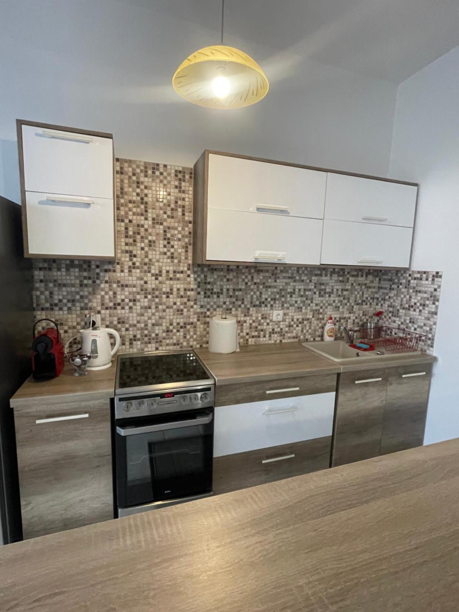 Palank Apartman Mosonmagyaróvár Exteriér fotografie