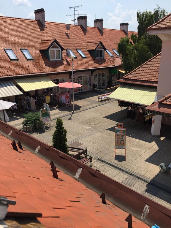 Palank Apartman Mosonmagyaróvár Exteriér fotografie